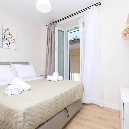 Patras Luxury Apartament