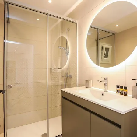 Apartament Patras Luxury *